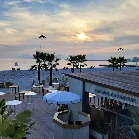 Lägenhet Grand T2 Vue Dans De Standing, Parking, Pointe Croisette Cannes